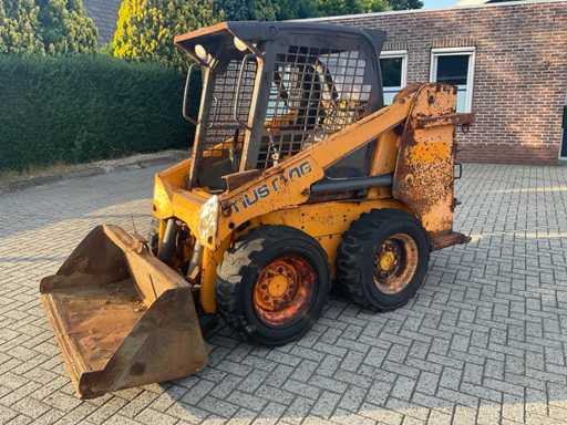 2015 Mustang 2044 Kompaktlader