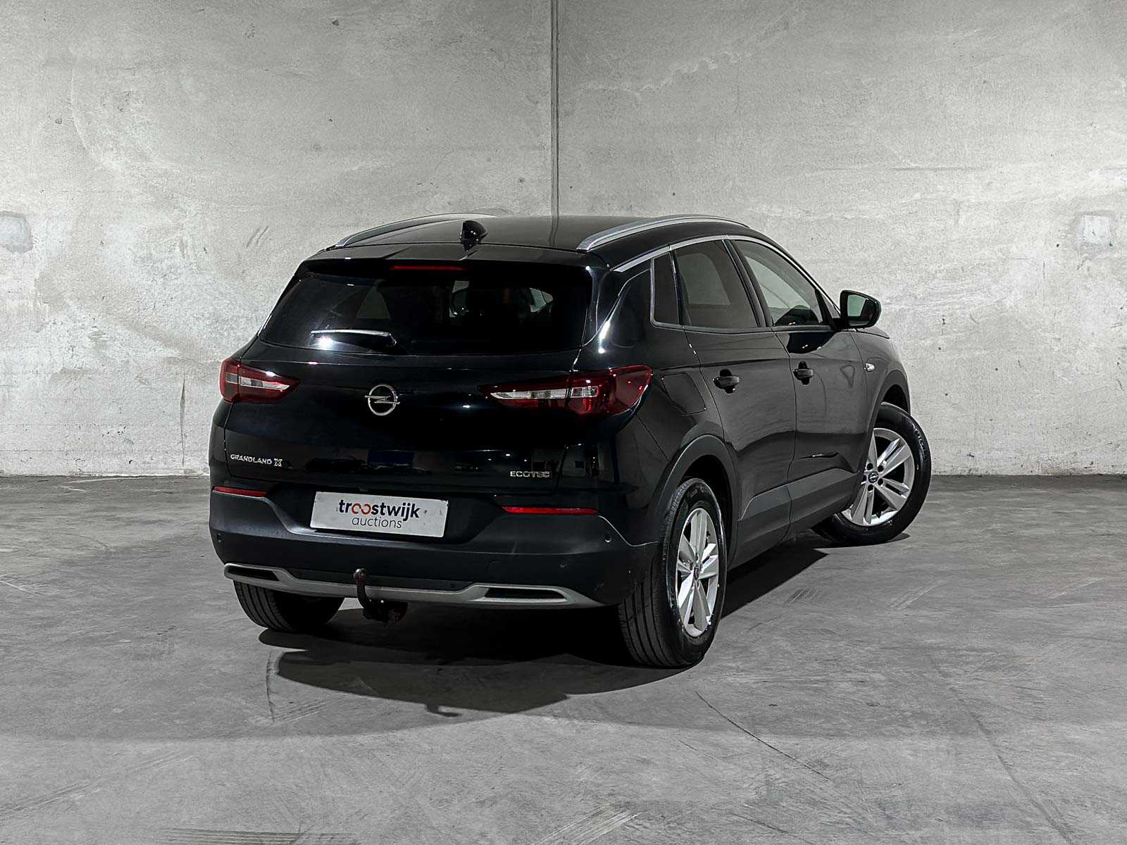 Opel Grandland X 1.2 Turbo Business Executive 131pk 2020, J-921-TN