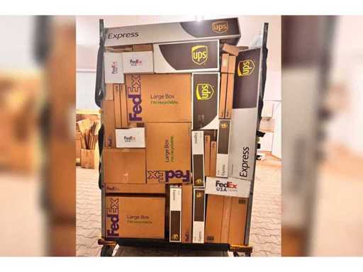 UPS - FEDEX - USPS - DHL EXPRESS - USA Pakete! Pakete mit amerikanischem Inhalt!