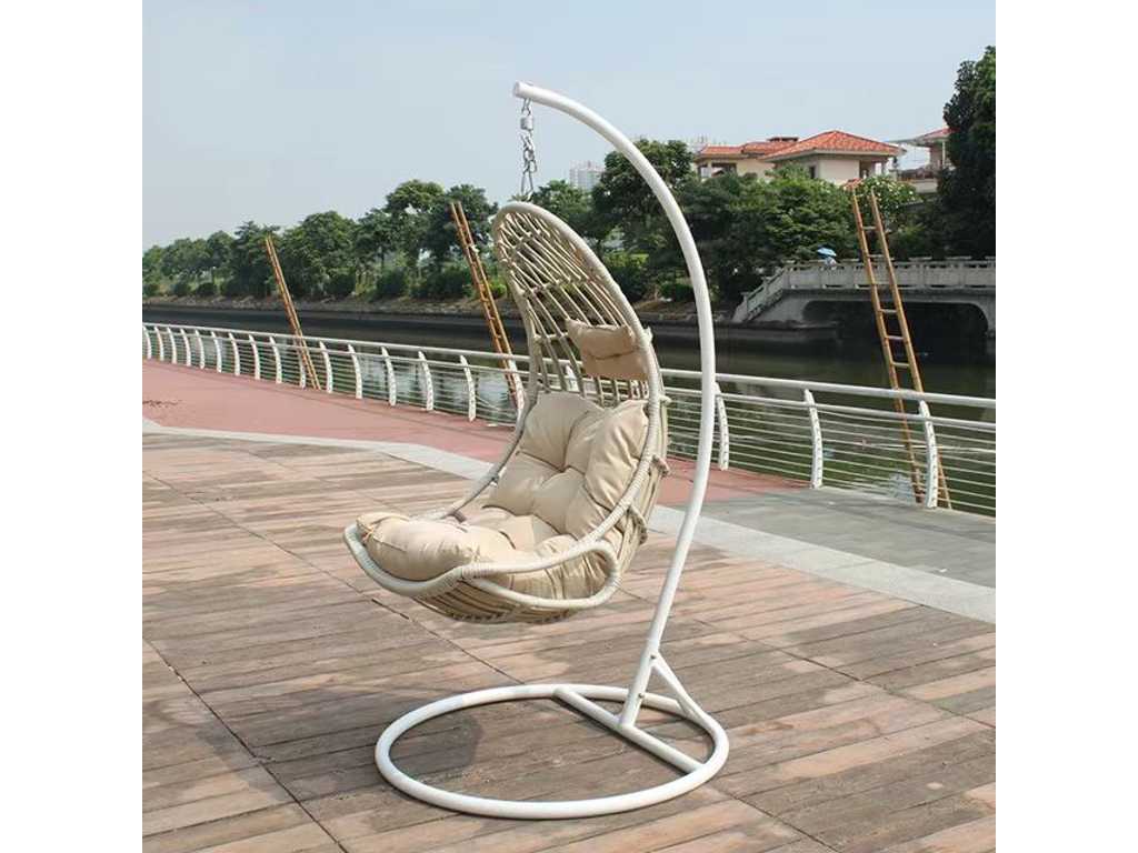Chaise hamac 80 cm de large - Hauteur 195 cm - Cadre blanc / coussins moka 