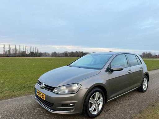 Volkswagen - 2013 - Golf - 1.4 TSI Highline - 9-KPD-82