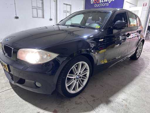 BMW - Seria 1 - 118i EffDyn.BnsL.UEd - H-517-PJ