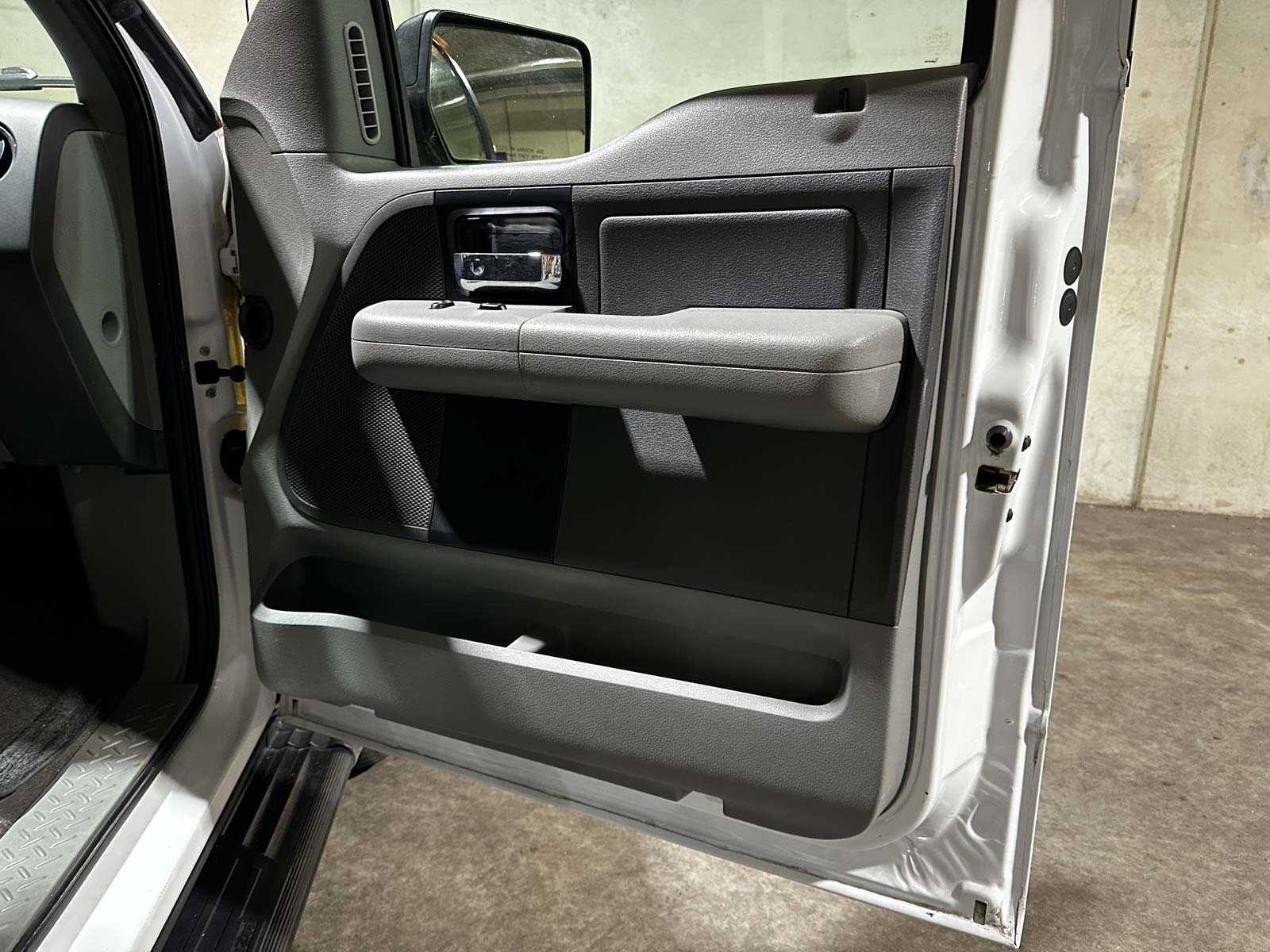 Ford F 150 Roush Supercharged 450pk 2007, 4-VBX-26