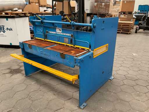 1981 Famco 653-0 Knipmachine