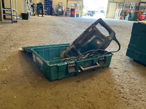 Marteau de démolition MAKITA HM1213C