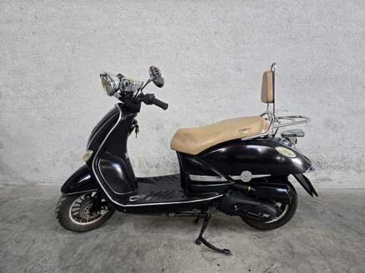 Turbho - Scuter - RS-50 - 4T versiunea 25km Moped djp38j