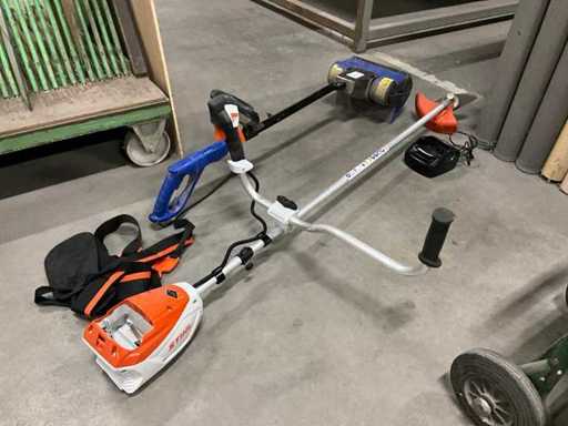2024 Stihl FSA80 Tăietor de tufișuri