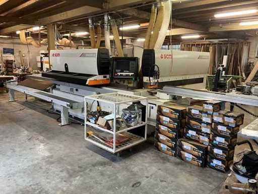 Centre d’usinage CNC horizontal SCM Windor 20 2010