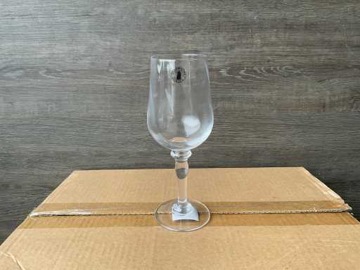 Konungslig Wine Glass (19x)