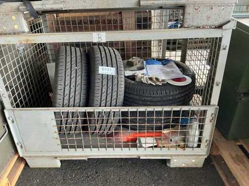 Accessory kit for VW Golf V