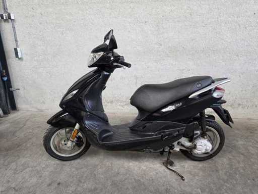 Piaggio – Moped – Fly 4T – 45 km Version f291kh