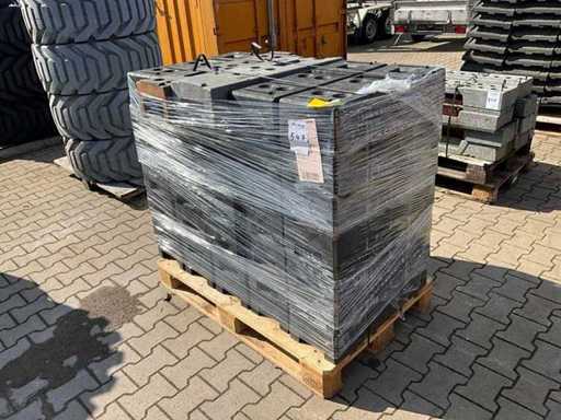 Construction fence foot (35x)