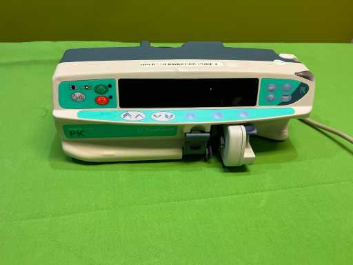 ALARIS PK PLUS CAREFUSION various syringe pumps (85x)