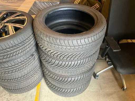 Goodyear - Ultragrip - Gomme per auto (4x)