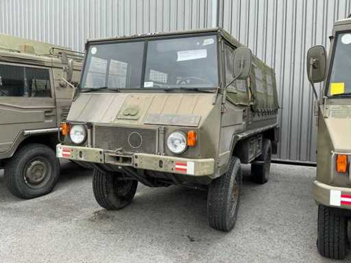 Pojazd wojskowy Puch Pinzgauer 710K z 1974 roku