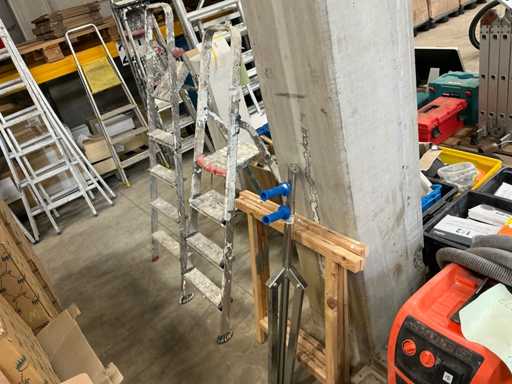 Diverse aannemersmaterialen