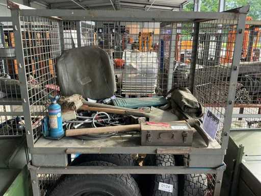 Accessory kit for Pinzgauer