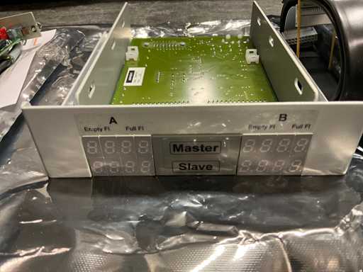 Lots of electronic material for Laserstar