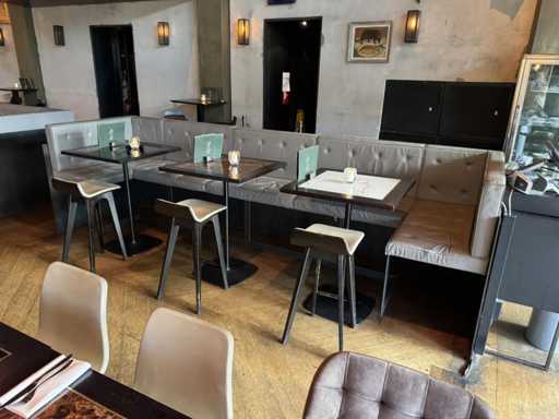 Hoge metalen industriële restaurantbank