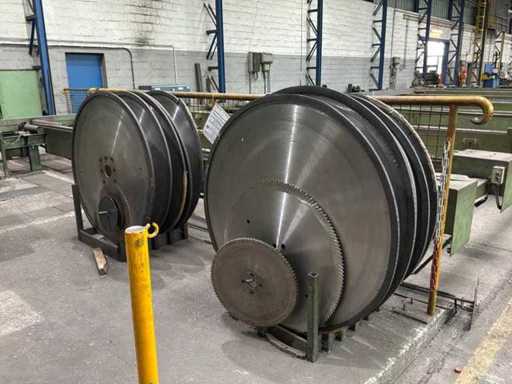 Partia przemysłowych tarcz pił tarczowych