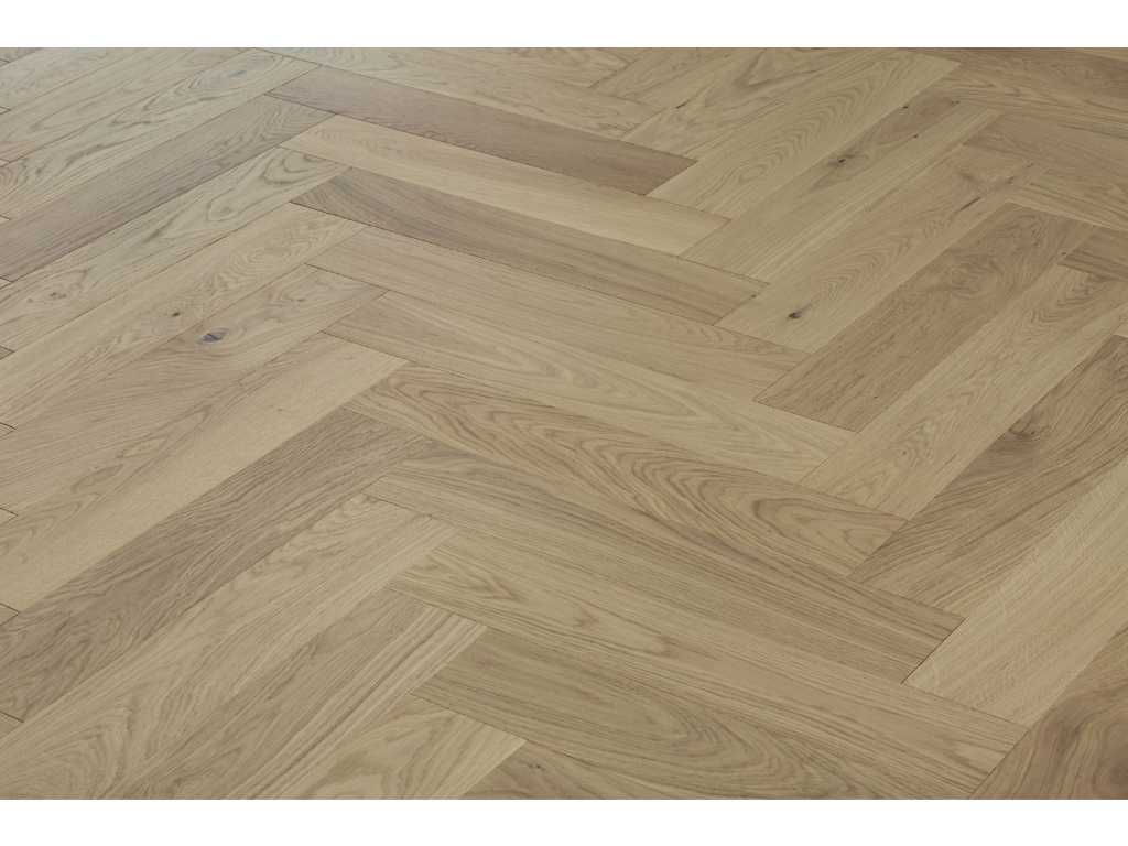 60 m² Oak multi-layer herringbone parquet floor invisible oiled