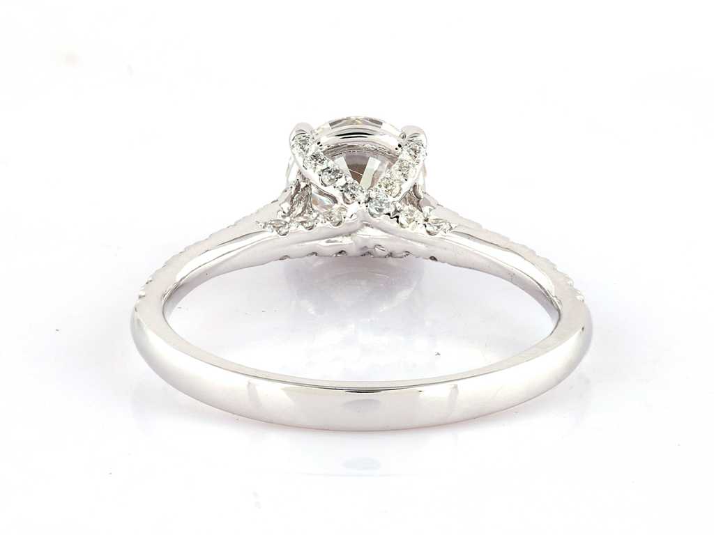 18 KT White gold Ring With 1.45Cts Lab Grown Diamond