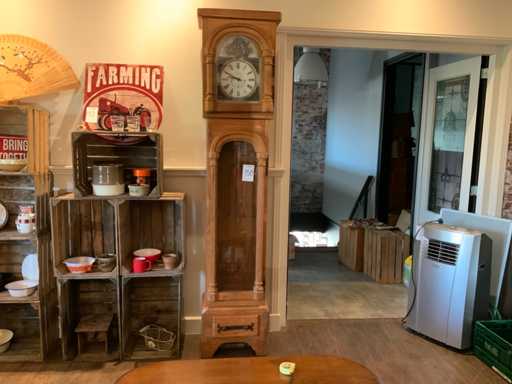 'Serjacobs à St Jean de Mol Orologio a pendolo antico