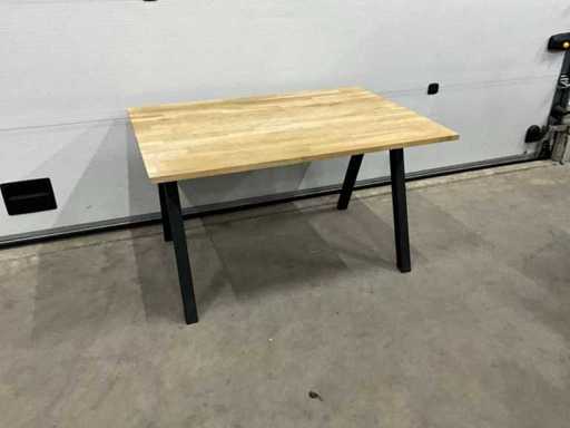 Tables de restaurant en chêne (3x)