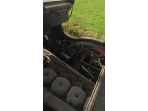 d5b04d8e-2941-4b09-adb1-77ecd5d2089e.mp4