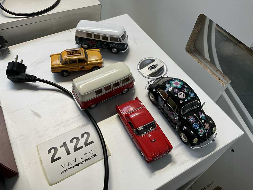 5 various miniature cars