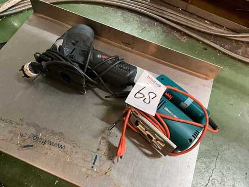 Various jigsaws (2x)