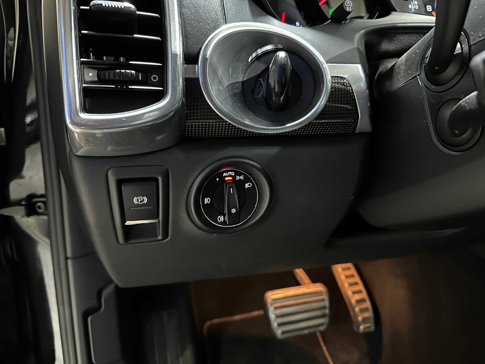 Porsche Cayenne Turbo 4.8 V8 500hp 2012, 8-SGB-44