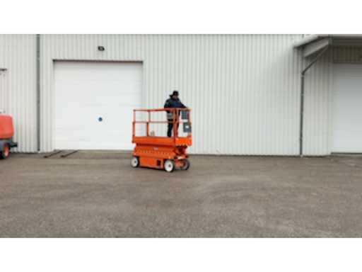 2741be93-0ff1-41d5-ab09-4814f8449a6e.mp4