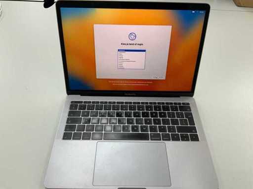 Apple A1708 13-inch MacBook Pro MPXT2N/A Laptop