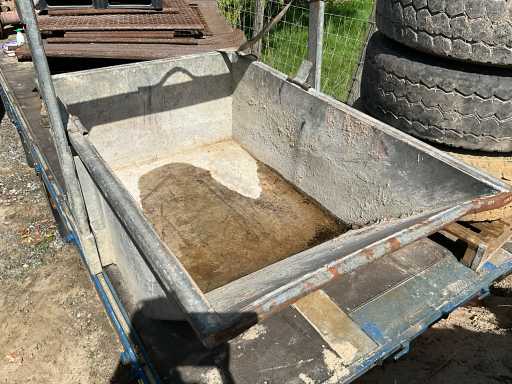 Benna ribaltabile/benna per macerie 1200 L.