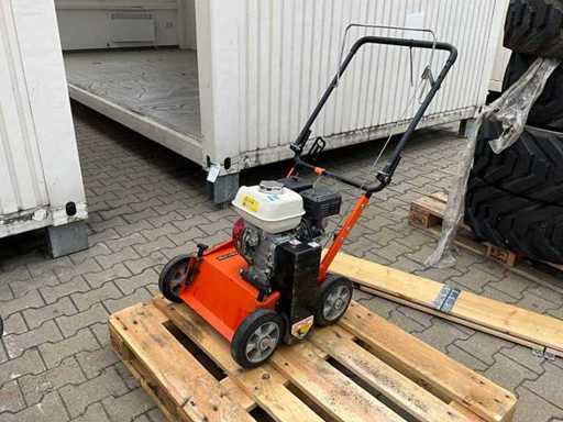 2014 Eliet E401 VM Scarifier