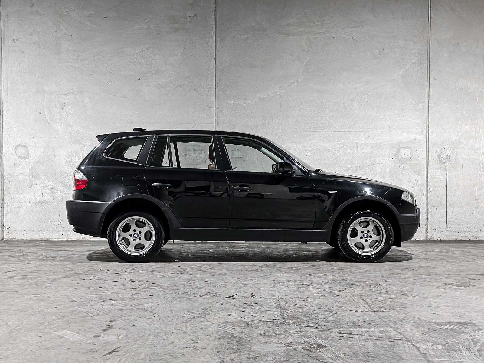 BMW X3 2.0i 150pk 2005, 71-RZ-JS Youngtimer
