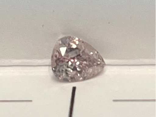Roze diamant 0.40 carat natuurlijke roze diamant gecertificeerd
