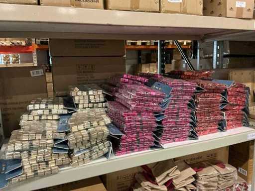 Lot de cadeaux décoratifs déco sur des clous de 60 pièces/pack (126x)