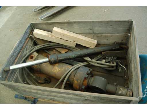 Hydraulikzylinder (2x)