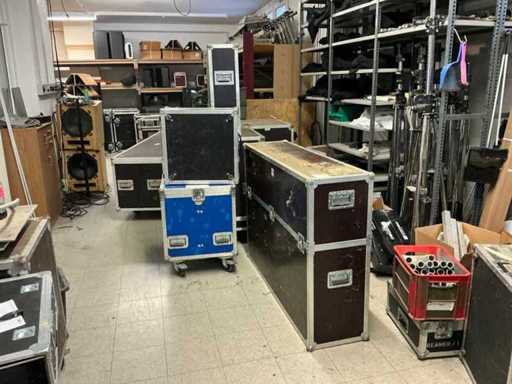 Cutii de transport goale de dimensiuni diferite (10x)