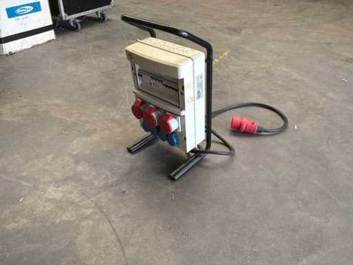 2004 Autre technique d'éclairage coffret 32 A