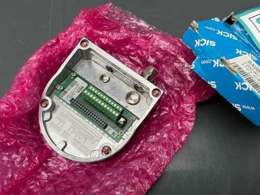 Sick S10b9011da Safety scanner connector