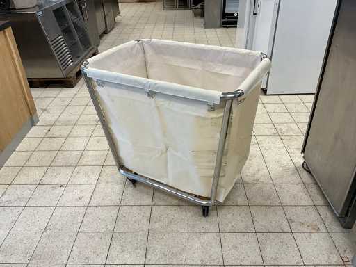 Saro AF 264 Laundry Bag Trolley