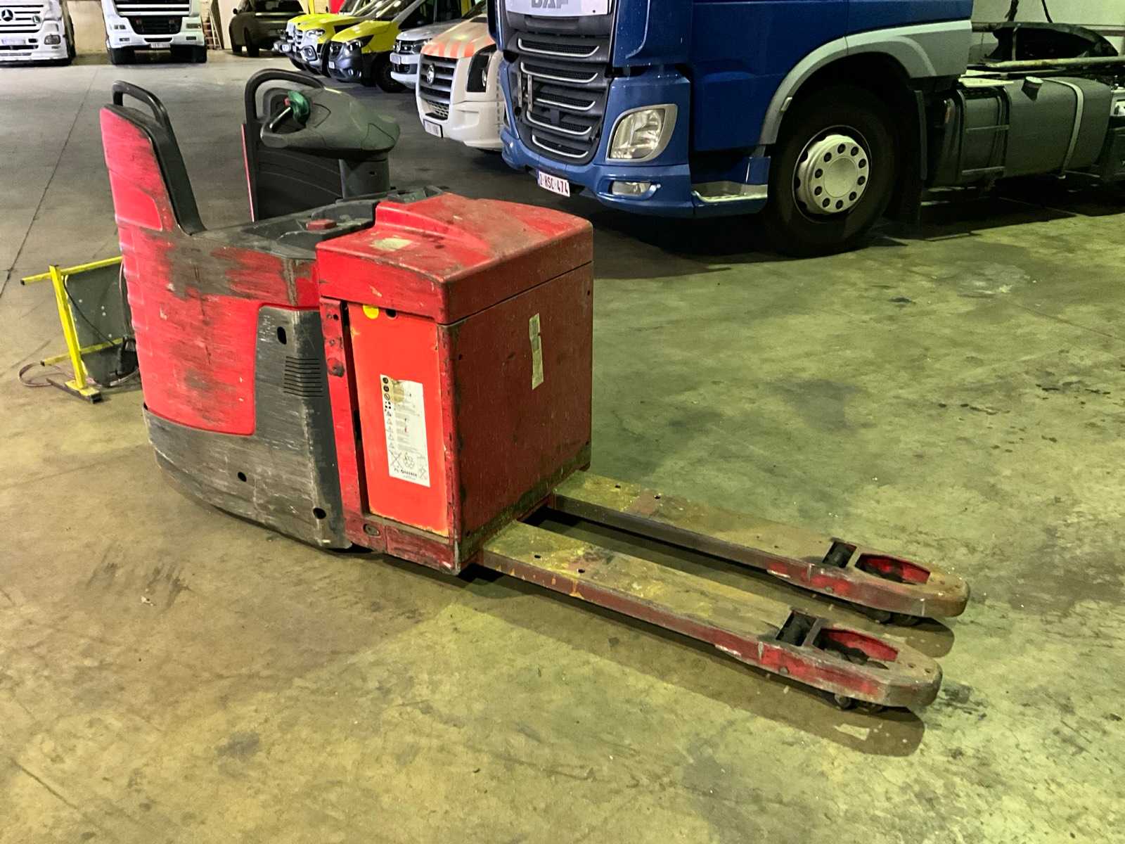 2012 Jungheinrich ERE225 fp Electric Pallet Truck (61025-52)