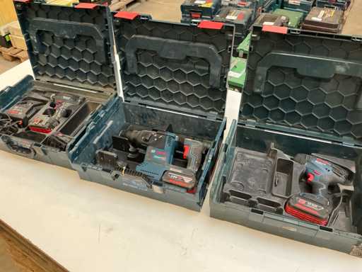 Bosch Battery Tool (3x)