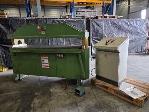 Rijva Ter Hart - portal - Ekscentryczna prasa