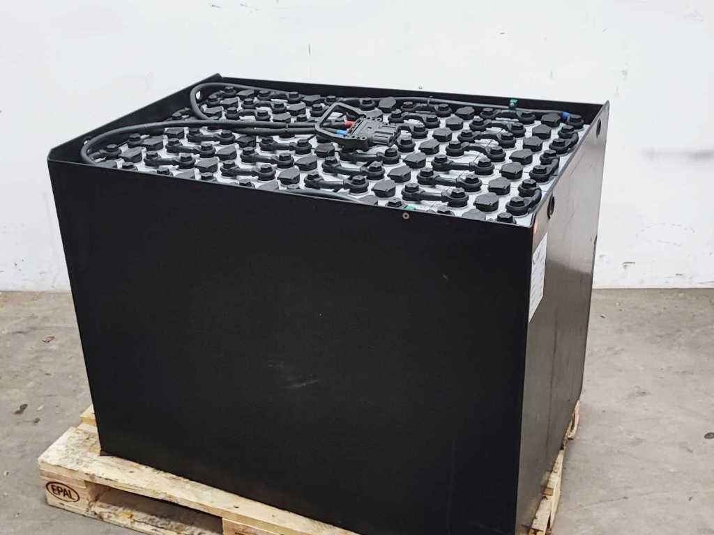 Traction battery 80 Volt