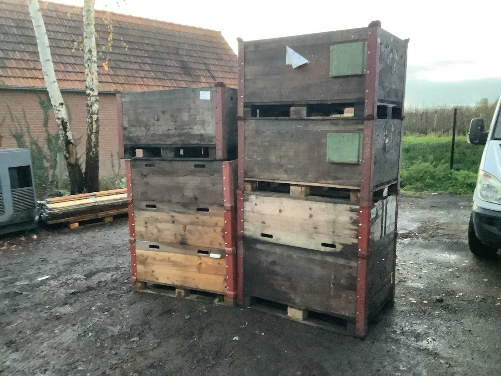 Stacking crate