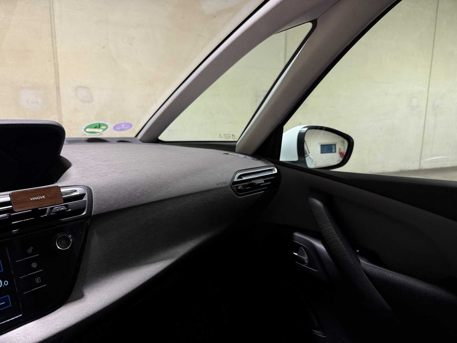 Citroen - C4 Picasso - 1.2 PureTech Shine - Personenauto